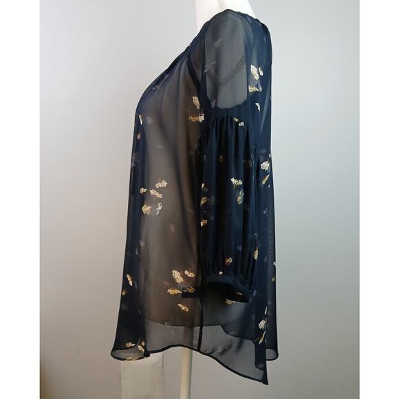 Club Monaco SZ XS 100% Silk Sheer Navy Blue Floral Blouse 4-Button Ties 00401299 - Picture 5 of 6